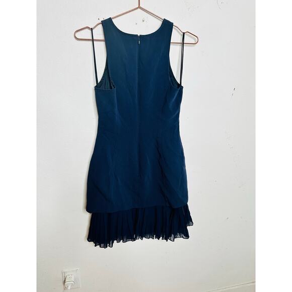CINQ A SEPT Navy Sleeveless Crewneck Pleated Hemline Catriona Dress size 4 - Picture 3 of 13